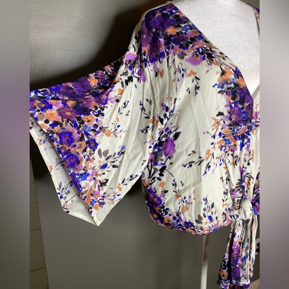 Lovestitch Kimono Style Floral Tie-Front 3/4 Sleeve Blouse - Size S - Picture 4 of 7